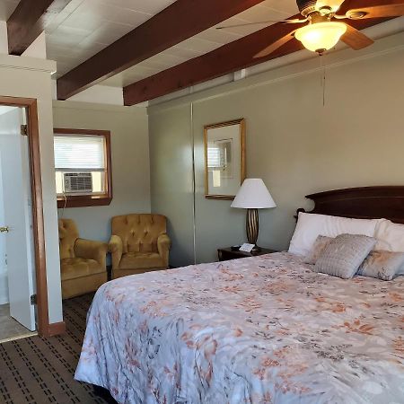 Golden Gate Lodging Plattsburgh Eksteriør billede
